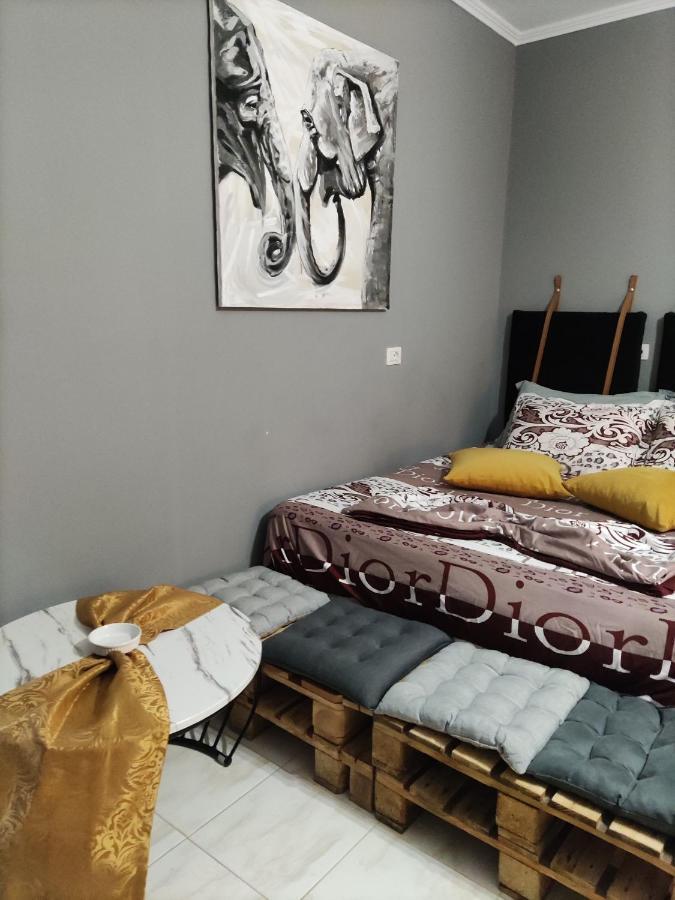 Koa Studio 1 Корча Экстерьер фото