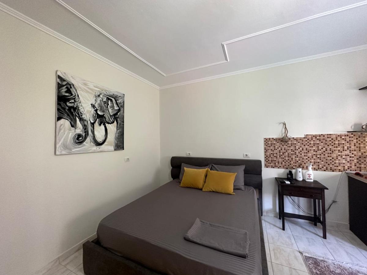 Koa Studio 1 Корча Экстерьер фото